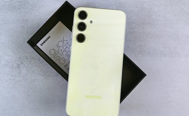 phone details overview provided